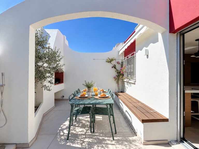 Maison rénovée à 50 m de la plage, La Grande-Motte